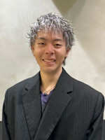 金本 佐介(カネモト サスケ)