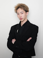 KAZUMA(カズマ)