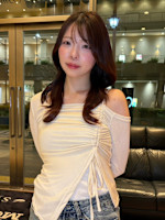 宮脇 桃子(ミヤワキ モモコ)
