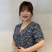 山谷  亜寿砂 (ヤマヤ アズサ)