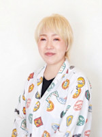 森岡 真由(モリオカ マユ)