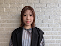 尾崎 佳奈(オザキ カナ)