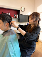 山田(ヤマダ)