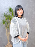 下村綾(シモムラアヤ)