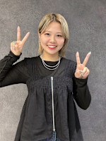 辻 佳奈子(ツジ カナコ)