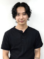 KAZUKI (マエダ カズキ)