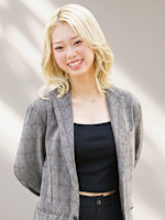 浦上　彩葉(ウラカミ　イロハ)