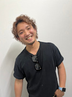 宮崎律(ミヤザキリツ)