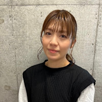 本宮 綾(モトミヤ アヤ)