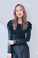 岡崎　江莉香(オカザキ　エリカ)