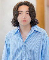 SHU(シュウ)