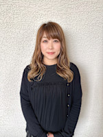 新居 さやか(ニイ サヤカ)