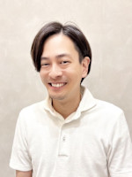 Yasu (ヤス )
