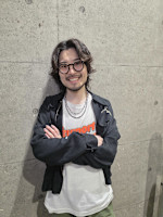 吉本 寛嗣(ヨシモト カンジ)