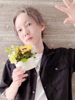 鈴木　恵太(スズキ　ケイタ)