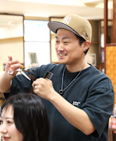 島野 拓也(シマノ タクヤ)