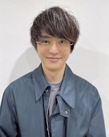 薦田将平(コモダショウヘイ)