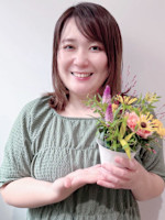 山崎　愉美(ヤマザキ　ユミ)