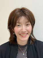 角田 真依子(ツノダ マイコ)
