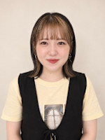 實崎香萌(ジツザキカホ)