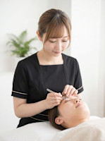 内田(ウチダ)
