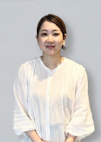 鴨　綾子(カモ　アヤコ)