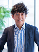松木 伸也(マツキ シンヤ)