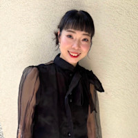佐野　亜由巳(サノ　アユミ)