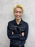 鈴木 航輔 8F(スズキ コウスケ)