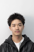 進 京斗(シン ケイト)