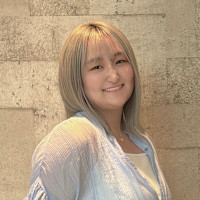 小林桃子(コバヤシモモコ)