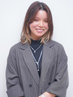 阿部 彩華(アベ アヤカ)