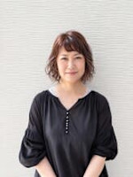 幸重 祐美(ユキシゲ ユミ)