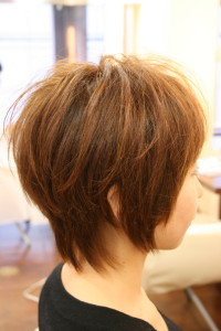 京都　美容室　カラーリングでかわいくプチウルフ - hair Qril掲載