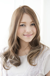 【グラデーションカラー】でおしゃれカラー♪ - Attract Hairsalon掲載