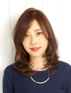 大人のフェザーレイヤー♪ - Que hair掲載