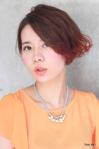 ちょいモードなおしゃれショート - Door Bell hair Living掲載