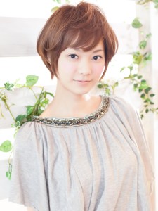 ラフガールボブ - mit by tree 新宿南口掲載