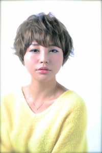 抜け感アッシュカラーのベリーショートスタイル - mer by puur掲載