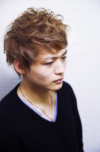 ハイトーンエッジカール《銀座、新橋、汐留、メンズ》 - ヒロ銀座ヘアーサロン 新橋 銀座口店掲載