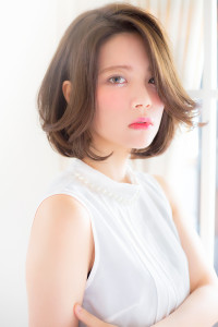 【aRietta】かきあげた前髪が大人カジュアルなボブディ - aRietta掲載