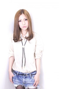 ☆Xes-ta☆センターパートのストレートワンカール - XES-TA掲載