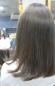 ロンググレイッシュカラー【西ヶ原】 - Vingt-et-un掲載