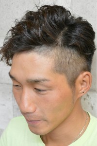 ツーブロック+ショートパーマ【西ヶ原】 - Vingt-et-un掲載