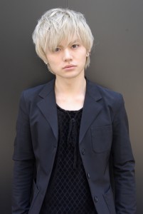 シルバーアッシュ×クール マッシュショート - atelier SUNNY DAY掲載