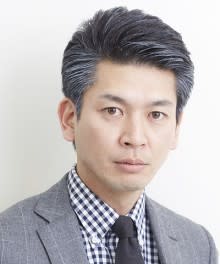 サイドバックスタイル