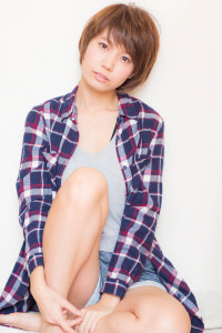 ☆流し前髪で大人かわいく - broto掲載