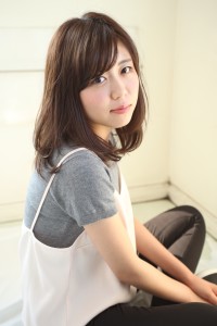 小顔に見せるくびれミディアム - Proud掲載