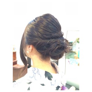 フィッシュボーンのローダウンスタイル - Hair&Make OPSIS掲載