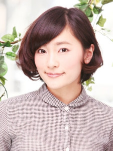 レトロな雰囲気がお似合いの耳かけ内巻きボブ - brook掲載